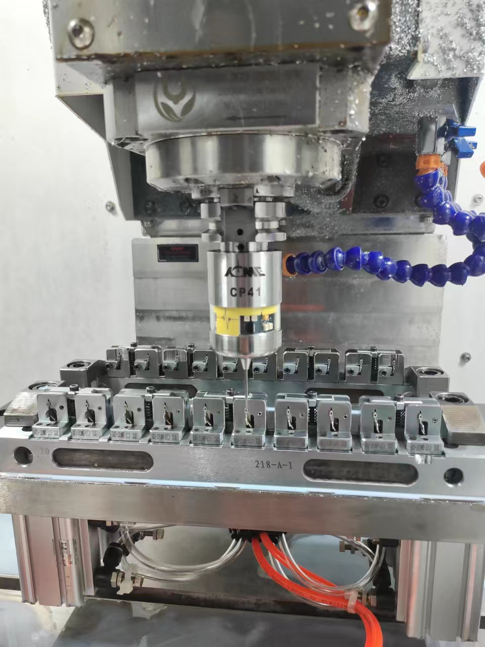 Pusat CNC alat mesin presisi ultra-dhuwur ukuran CP41 (5)